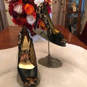 Women's shoes by Guess size 8 1/2